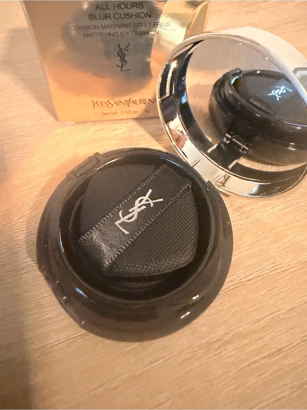 YSL All Hours Blur Cushion Mattifying Icy Cushion Mini 5g New